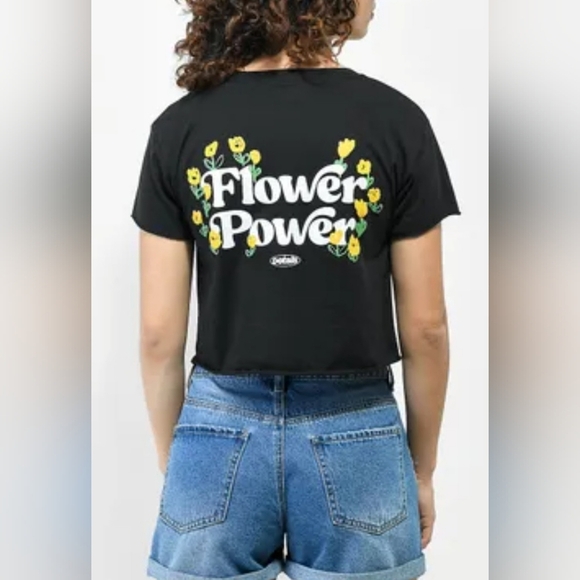 Petals And Peacocks Flower Power Crop Top EUC Medium 18 PTP - 16 Inches Length - Picture 7 of 7